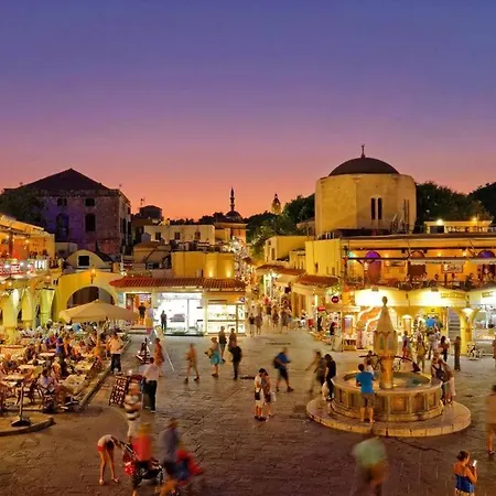 Ioli's - Medieval Town *