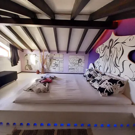 Ioli's - Medieval Town *