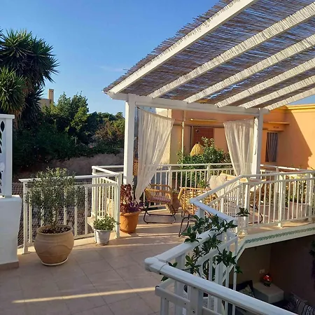 Tatil Evi Ioli's - Medieval Town *