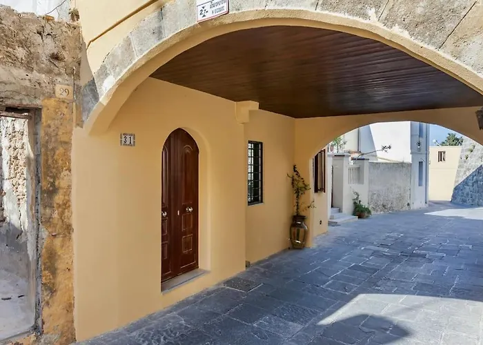 Nyaraló Ioli's - Medieval Town *